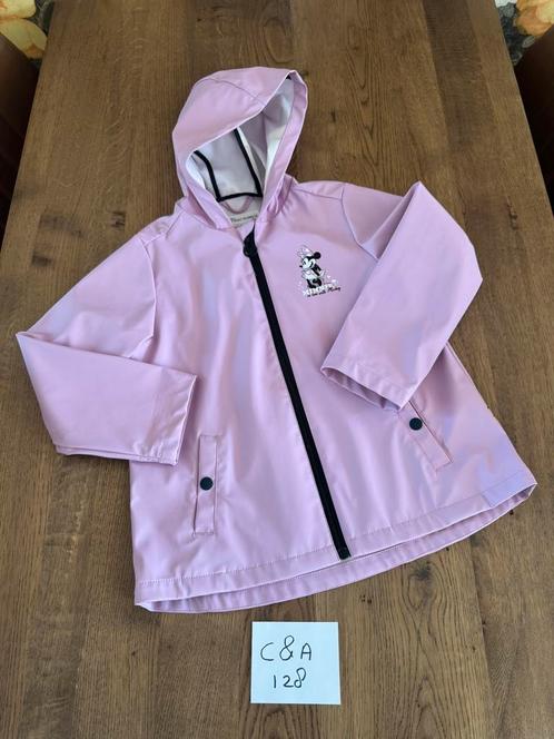 Paarse minnie mouse regenjas dunne jas als nieuw! Maat 128, Kinderen en Baby's, Kinderkleding | Maat 128, Zo goed als nieuw, Meisje