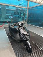 Piaggio Zip 4T - Goed onderhouden, Fietsen en Brommers, Scooters | Piaggio, Maximaal 45 km/u, Zip, Ophalen of Verzenden, Zo goed als nieuw