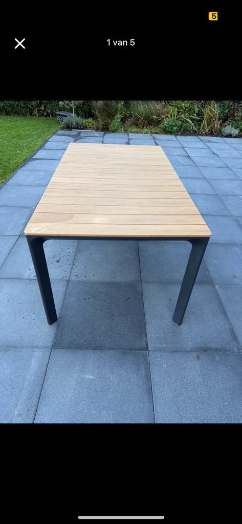 Mooie tuintafel, Tuin en Terras, Tuintafels, Zo goed als nieuw, Rechthoekig, Ophalen