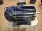 Electromotor 220 volt, Doe-het-zelf en Verbouw, Motoren, Ophalen, Gebruikt, Elektromotor, 1400 tot 1800 rpm