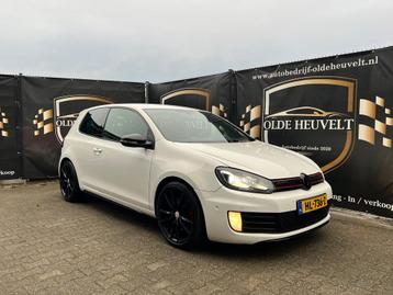 Volkswagen Golf 2.0 GTI DSG 265pk, Dynaudio, Stoelverwarming beschikbaar voor biedingen
