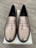 Zomeraanbieding Loafers Shoecolate 41 goud nieuw, Shoecolate, Overige kleuren, Instappers, Nieuw