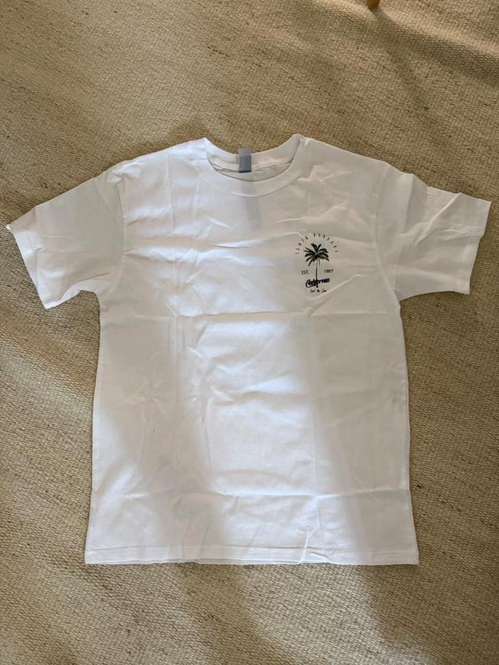 Santa Barbara Coastline – Wit T-shirt (Maat M), Kleding | Heren, T-shirts, Nieuw, Maat 48/50 (M), Wit, Verzenden
