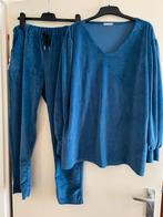 Schitterende Nooit gedragen Blauwe Set, Velvet Velour, 50/52, Ophalen of Verzenden, Nieuw, Blauw, Overige typen