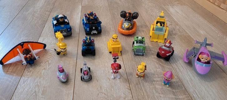 Paw Patrol pups & Paw Patroller!, Kinderen en Baby's, Speelgoed | Speelgoedvoertuigen, Gebruikt, Ophalen