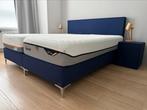 M-Line twee persoons boxpring 180x 200cm inclusief 2 hockers, Ophalen, Gebruikt, Blauw, Tweepersoons