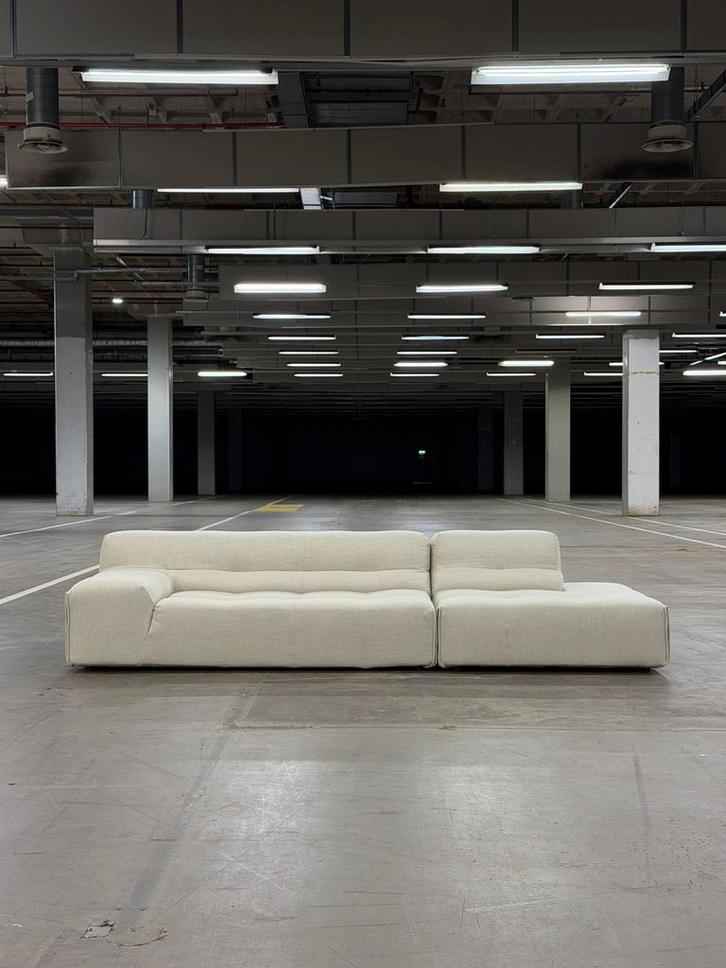 B&B Tufty Too | Ecru | NIEUWSTAAT + Garantie, Huis en Inrichting, Banken | Bankstellen, Zo goed als nieuw, Rechte bank, Driepersoons