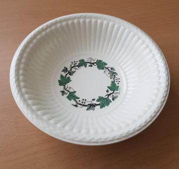 Wedgwood stratford schaaltje ( klimop) beschikbaar voor biedingen