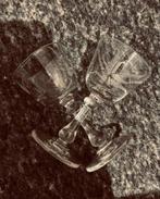 Vintage Likeurglaasjes met gegraveerd bladmotief - Set van 2, Antiek en Kunst, Antiek | Glas en Kristal, Ophalen of Verzenden
