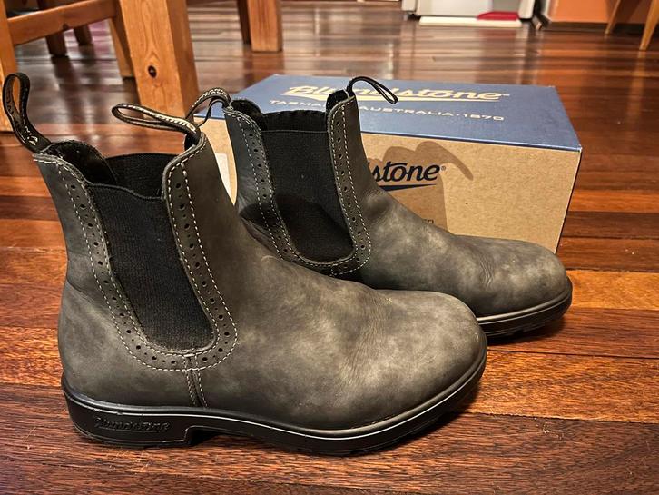 Blundstone High Top - Rustiek Zwart - Maat 41,5, Kleding | Dames, Schoenen, Zo goed als nieuw, Lage of Enkellaarzen, Zwart, Ophalen of Verzenden