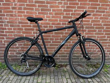 Serious mountain/hybride bike beschikbaar voor biedingen