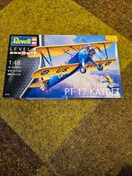 Revell 03957 STEARMAN PT-17 KAYDET, Hobby en Vrije tijd, Modelbouw | Vliegtuigen en Helikopters, Nieuw, Revell, Groter dan 1:72