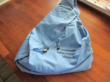 Rugtas.Nieuw.2 stuks. beschikbaar voor biedingen