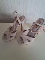 Champagne kleurige sandalette pump 37, Ophalen of Verzenden, Meisje, Schoentjes