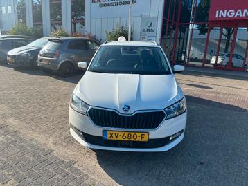 Skoda Fabia 1.0 TSI Greentech 95pk 2019 Wit beschikbaar voor biedingen
