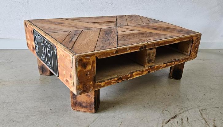 Pallet Tafel met Uniek Design, Huis en Inrichting, Tafels | Salontafels, Gebruikt, Minder dan 50 cm, 50 tot 100 cm, 50 tot 100 cm
