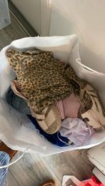 Grote tas met kleren maat 36 (schoenen 39), Kleding | Dames, Overige Dameskleding, Ophalen, Zo goed als nieuw
