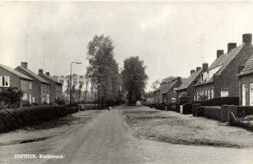 Dinther, Kerkstraat - VW-bus - ongelopen beschikbaar voor biedingen