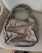 Michawl Kors hand tas, Sieraden, Tassen en Uiterlijk, Tassen | Damestassen, Ophalen of Verzenden, Zo goed als nieuw, Grijs, Shopper