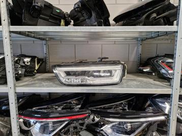 Audi Q3 SQ3 8U VOL LED koplamp unit 033 links beschikbaar voor biedingen