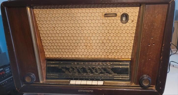 Buizenradio  Compleet, niet getest., Antiek en Kunst, Antiek | Tv's en Audio, Ophalen