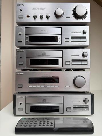 Sony stereo set (2006) beschikbaar voor biedingen