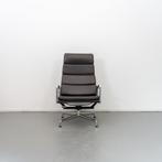 1 Vitra Eames Ea 222  Bruin Leer Soft Pad chroom, Huis en Inrichting, Fauteuils, Niet ingevuld, Niet ingevuld, Leer, Zo goed als nieuw