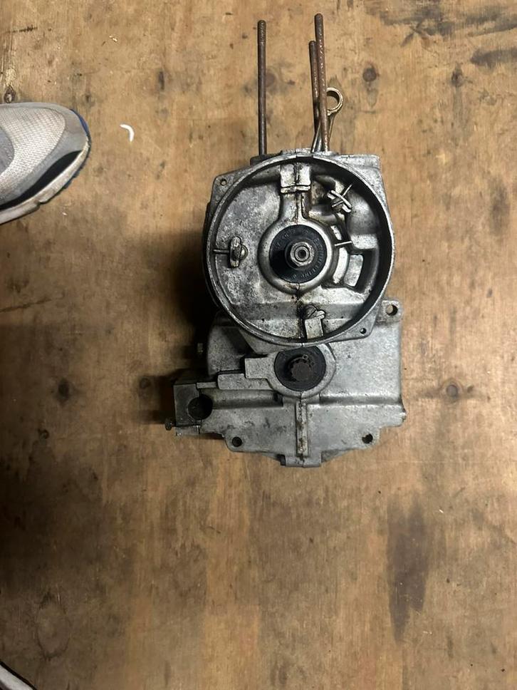 Schuurvondst – oud type Puch Maxi E50 blok, Fietsen en Brommers, Brommeronderdelen | Puch, Gebruikt, Blok, Ophalen of Verzenden