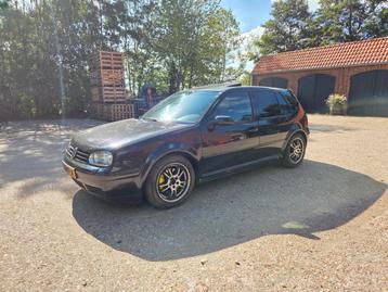 Volkswagen Golf GTI 1.8 20VT 110KW 1998 Zwart beschikbaar voor biedingen