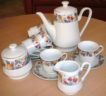 koffieservies, 9-delig, fruitmotief, Made in China beschikbaar voor biedingen