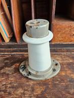 antieke isolator porcelein en staal, Ophalen of Verzenden