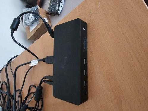 Dell displaylink D3100, Computers en Software, Dockingstations, Zo goed als nieuw, Docking station, Laptop, Ophalen of Verzenden