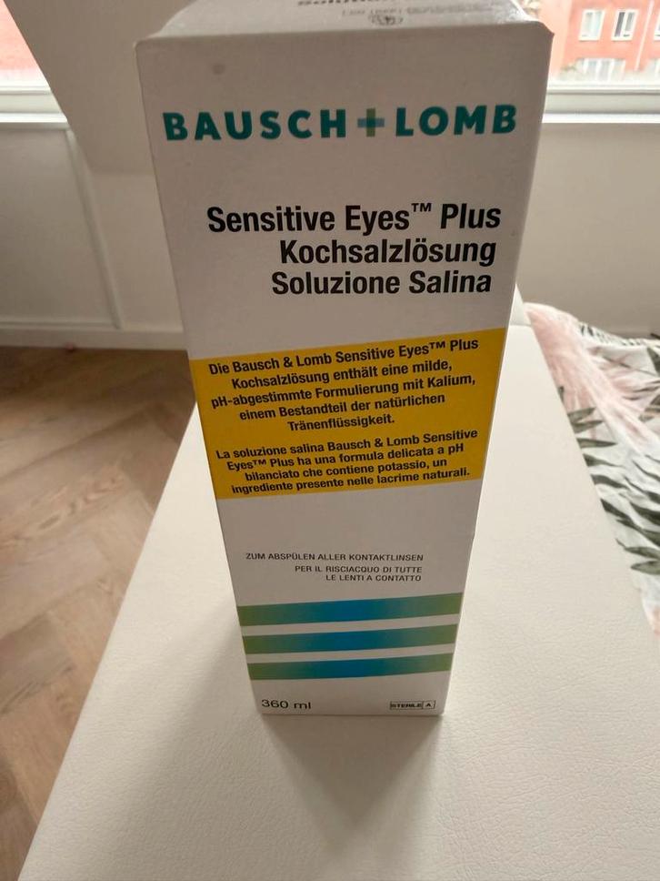 Bausch & Lomb Sensitive Eyes Saline 360ml 5 flessen, Sieraden, Tassen en Uiterlijk, Uiterlijk | Gezichtsverzorging, Zo goed als nieuw