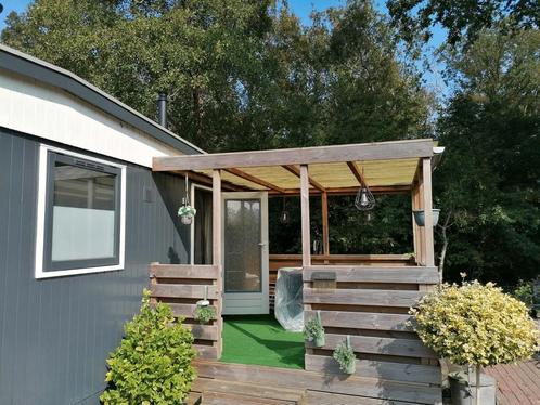 Mooie grijs/witte Chalet, Caravans en Kamperen, Stacaravans, Ophalen