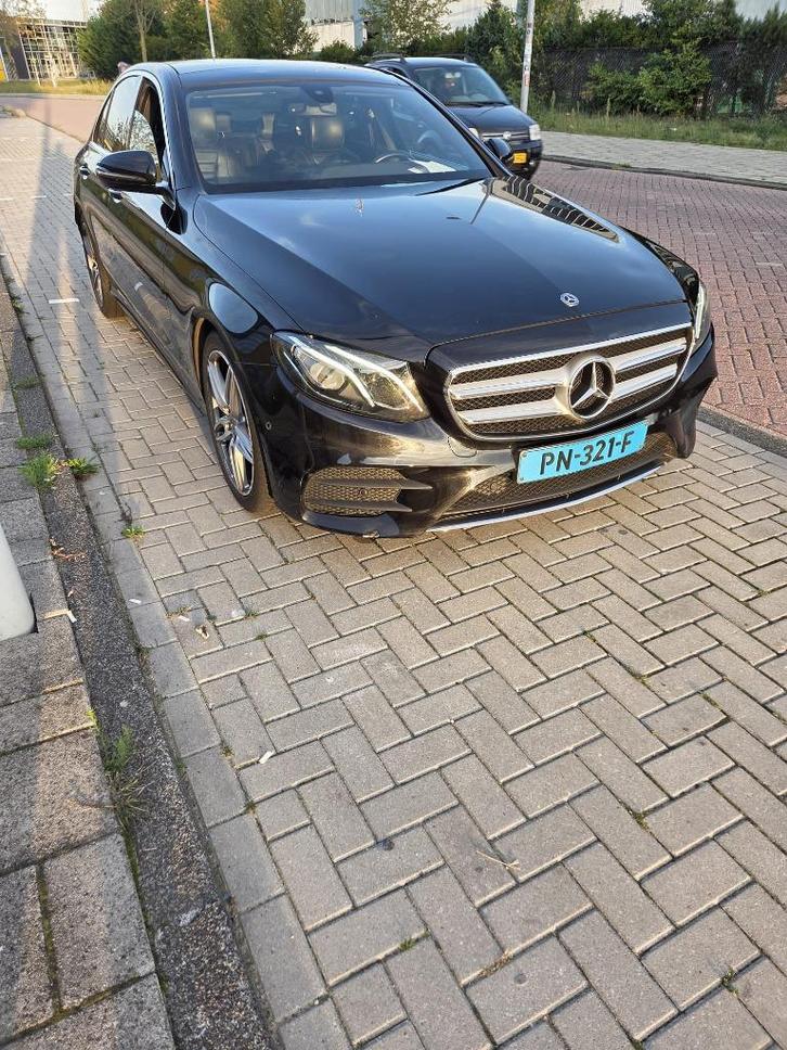 Mercedes E-Klasse E220 d 194pk 2017 Jonge Motor, Auto's, Mercedes-Benz, Particulier, E-Klasse, Achteruitrijcamera, Adaptive Cruise Control