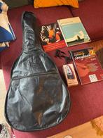 For sale: CLIFTON concert guitar & Accessoires, Ophalen, Gebruikt, Gitaar