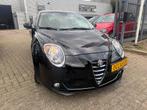 Alfa Romeo MiTo 1.4 T Distinctive automaat navi cruise, elec, Stof, 4 cilinders, 4 stoelen, Origineel Nederlands