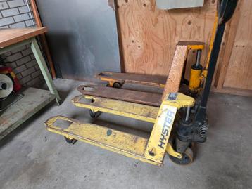 2 Palletwagen/pompwagen 2000 kg  beschikbaar voor biedingen