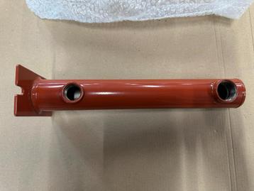 1x Ophangbeugel expansievat rood beschikbaar voor biedingen