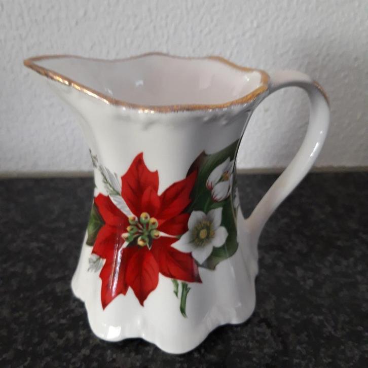 Melkkan met kerstroos afbeelding, Made in Engeland, Huis en Inrichting, Keuken | Servies, Zo goed als nieuw, Overige typen, Overige stijlen