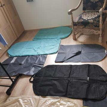 kledinghoezen beschikbaar voor biedingen