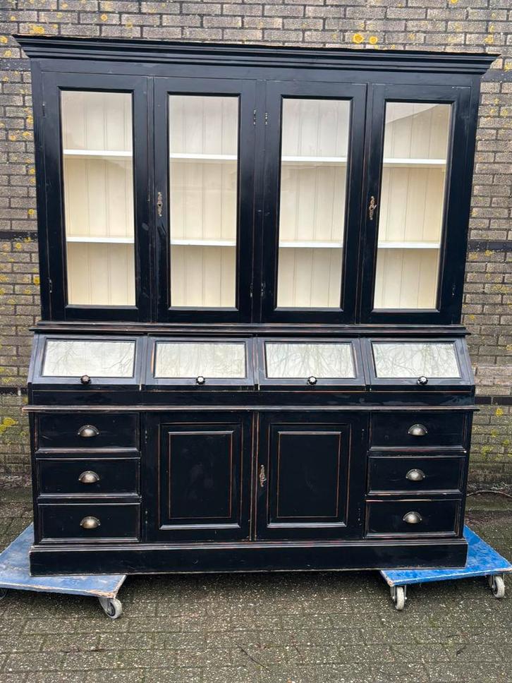 Buffetkast/klepkast/kruidenierskast een hele mooie oude, Huis en Inrichting, Kasten | Buffetkasten, Zo goed als nieuw, 200 cm of meer