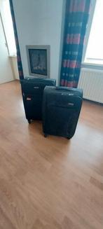 2 grote koffers slechts 1x gebruikt, Sieraden, Tassen en Uiterlijk, Koffers, Wieltjes, Hard kunststof, 45 tot 55 cm, Ophalen of Verzenden