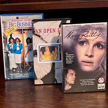 3 VHS banden Mary Reilly, Open haard en Big Business. beschikbaar voor biedingen