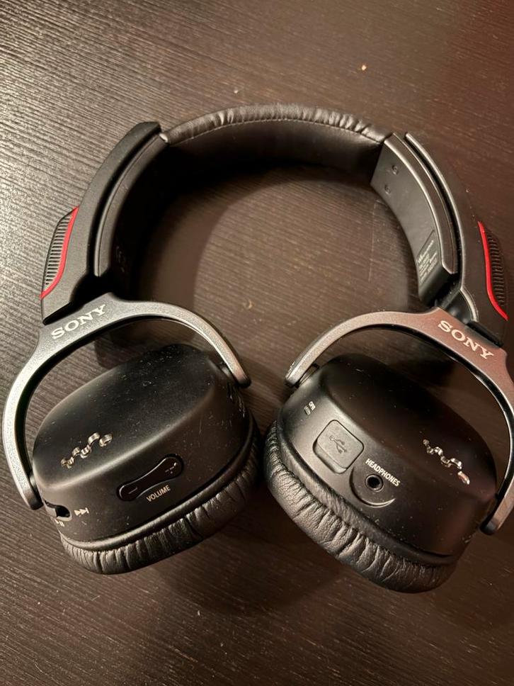 Sony NWZ-WH303 Walkman - 3-in-1 MP3 Speler - 4GB, Audio, Tv en Foto, Koptelefoons, Zo goed als nieuw, Over oor (circumaural), Sony