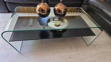 salontafel beschikbaar voor biedingen