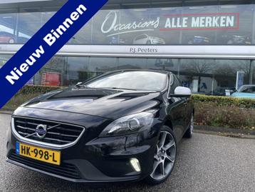 Volvo V40 2.0 D2 R-Design Business Climate control - Cruise  beschikbaar voor biedingen