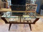 Vintage salontafel met dikke glasplaat (mid century), Ophalen