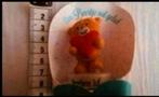 Klein stenen beeldje. Beer met hart.een beertje vol geluk., Verzamelen, Beren en Cherished Teddies, Ophalen of Verzenden, Zo goed als nieuw