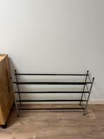 Gratis kledingrek, tafel, stoel, Ophalen, Gebruikt, Eén